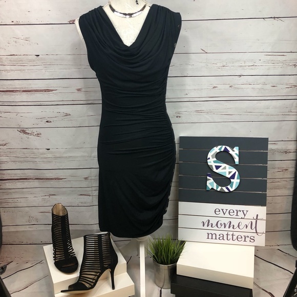 Moda International by VS - Snap accent dress - Picture 3 of 7